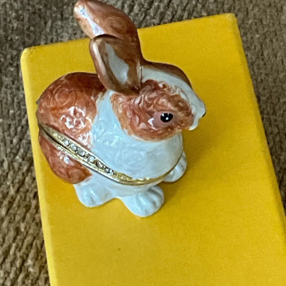 Charming Brown and White Rabbit enamel box with crystals